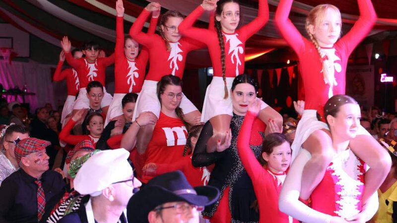 Karneval 2026 in Korschenbroich: Jeckes Spektakel bei der Kleinenbroicher Narrensitzung