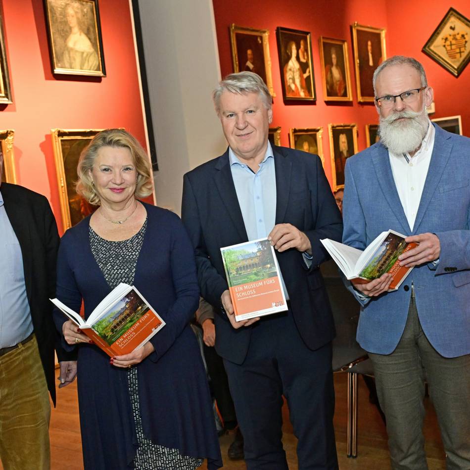 Geschichte in Mönchengladbach: Museum Schloss Rheydt als Spiegel der Zeit