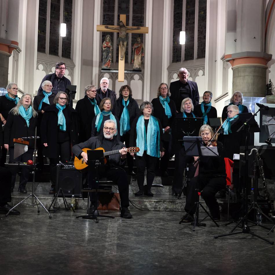 Jiddische Lieder in Mönchengladbach: Shalom Chor singt gegen Antisemitismus und für Frieden