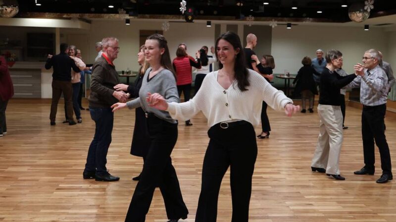 Freizeit in Mönchengladbach: Mit einem Crashkurs fit für das Tanzparkett