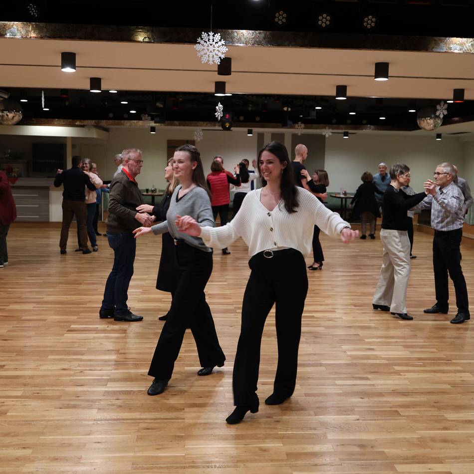 Freizeit in Mönchengladbach: Mit einem Crashkurs fit für das Tanzparkett
