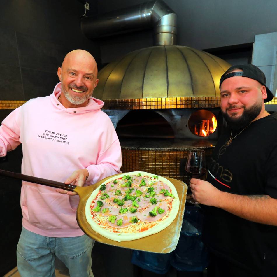 TV-Star aus Moers: Wo Deffi jetzt für die Tiertafel auftischt