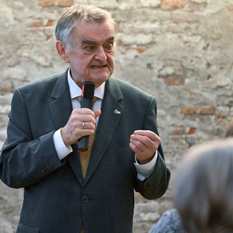 NRW-Innenminister in Geldern: Reul warnt vor Rechtsruck in Deutschland