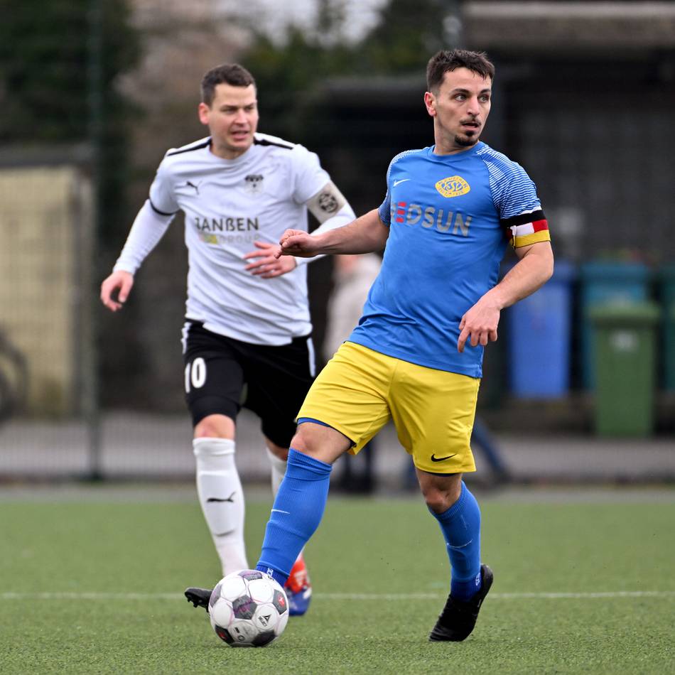 Drei Treffer von Robin Kaschubat: Jetzt hat auch der Kevelaerer SV seinen Derbysieg