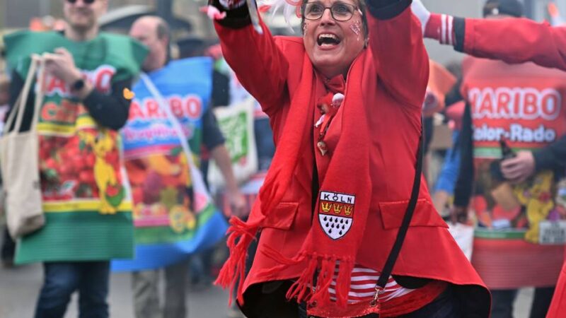 Karneval im Dorf mit K: Kervenheimer Zug reißt alles ab
