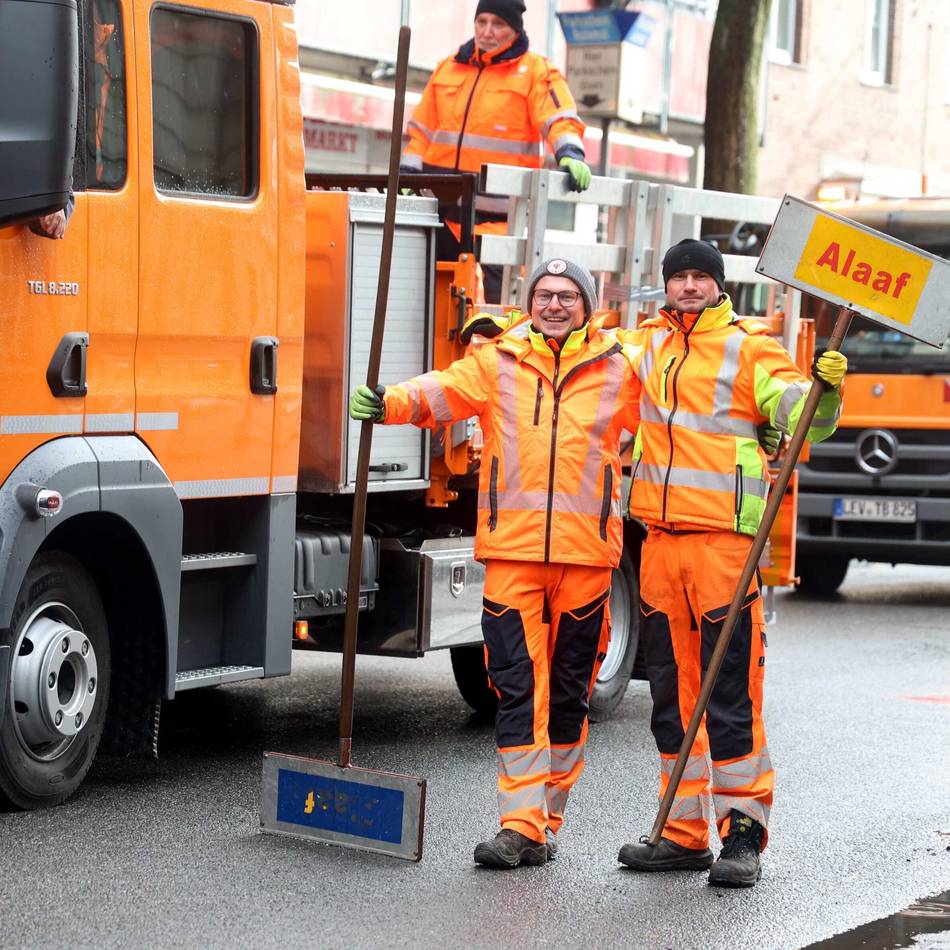 Karnevalsbilanz in Leverkusen: 27 Tonnen Zochmüll und jeder zweite kontrollierte Jugendliche mit Alkohol oder Tabak