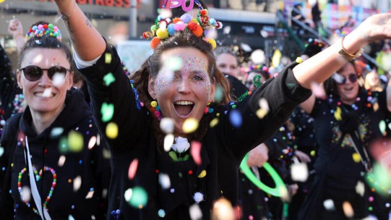 Von Altweiber bis Veilchendienstag: Das müssen Sie zum Straßenkarneval 2026 in Mönchengladbach wissen