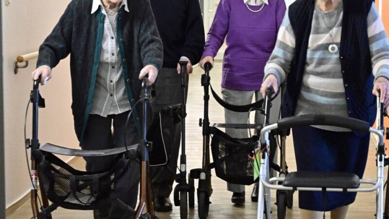 Pflegezentrum in Mönchengladbach: Vier 100-Jährige über das Älterwerden – „Einfach nehmen, was kommt“