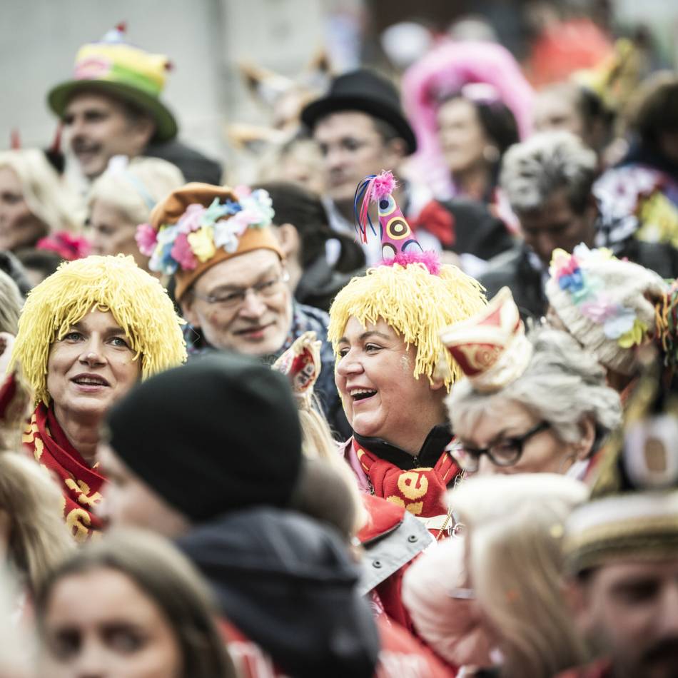 Helau in Düsseldorf: Das sind die Partys am Karnevalsfreitag 2026