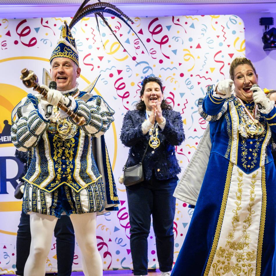 Erkelenzer Tollitäten mit dabei: Jeckes Klassentreffen beim Prinzenempfang der Rheinischen Post