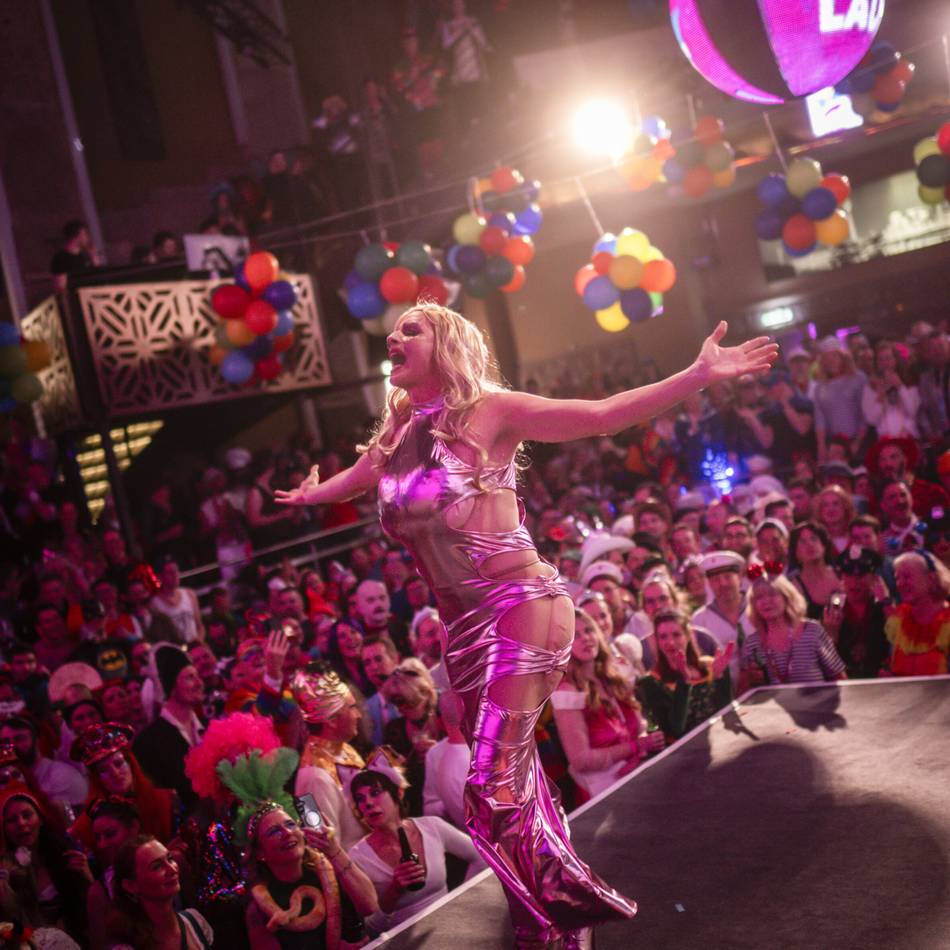 Prinz Marcus I. in High Heels: Achtung, wild! – Die besten Bilder von Tunte Lauf in Düsseldorf