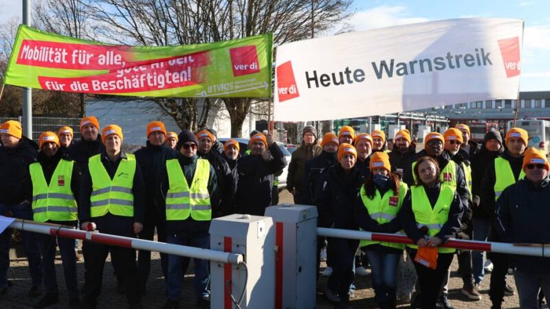 Streikfolgen in Leverkusen eher gering: Zwei von drei Wupsi-Bussen fahren trotz Warnstreik