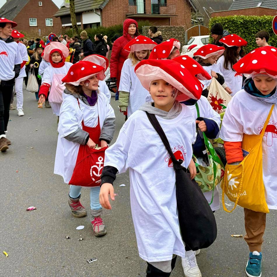 Karneval in Weeze: Diese Straßen sind beim Weezer Karnevalszug gesperrt