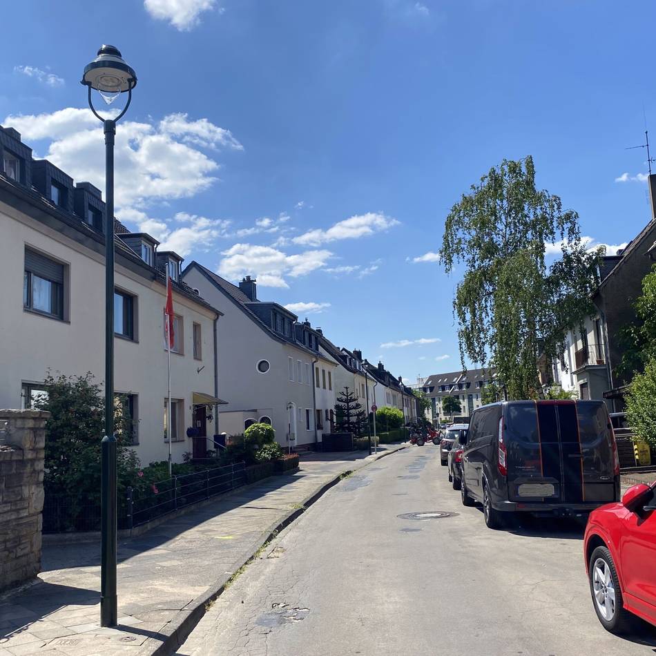 Straßenbild in Düsseldorf: Umrüstung der Gasleuchten auf LED-Technik in Flingern startet