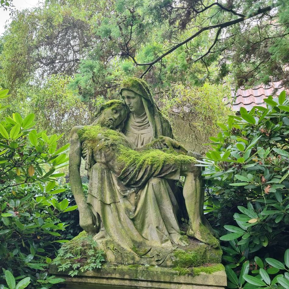 Heimatverein sucht Unterstützung: Alter Friedhof in Erkelenz braucht Pflege