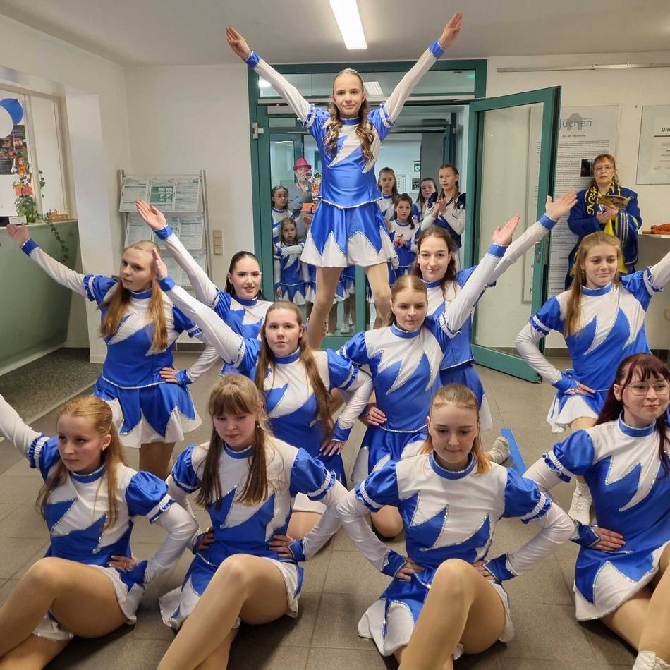 Karneval in Jüchen: Jecken erobern das Jüchener Rathaus