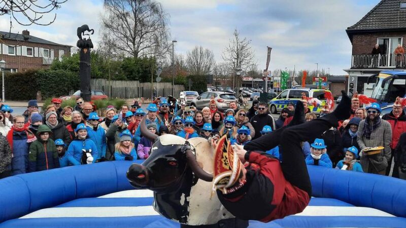 Armdrücken gegen Bürgermeister: Prinz Georg hat das Kranenburger Rathaus erobert