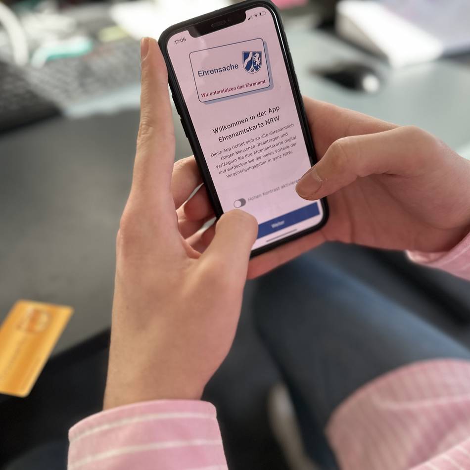 Neue Regeln für Ehrenamtskarte in Dormagen: Vier Wochenstunden Ehrenamt reichen