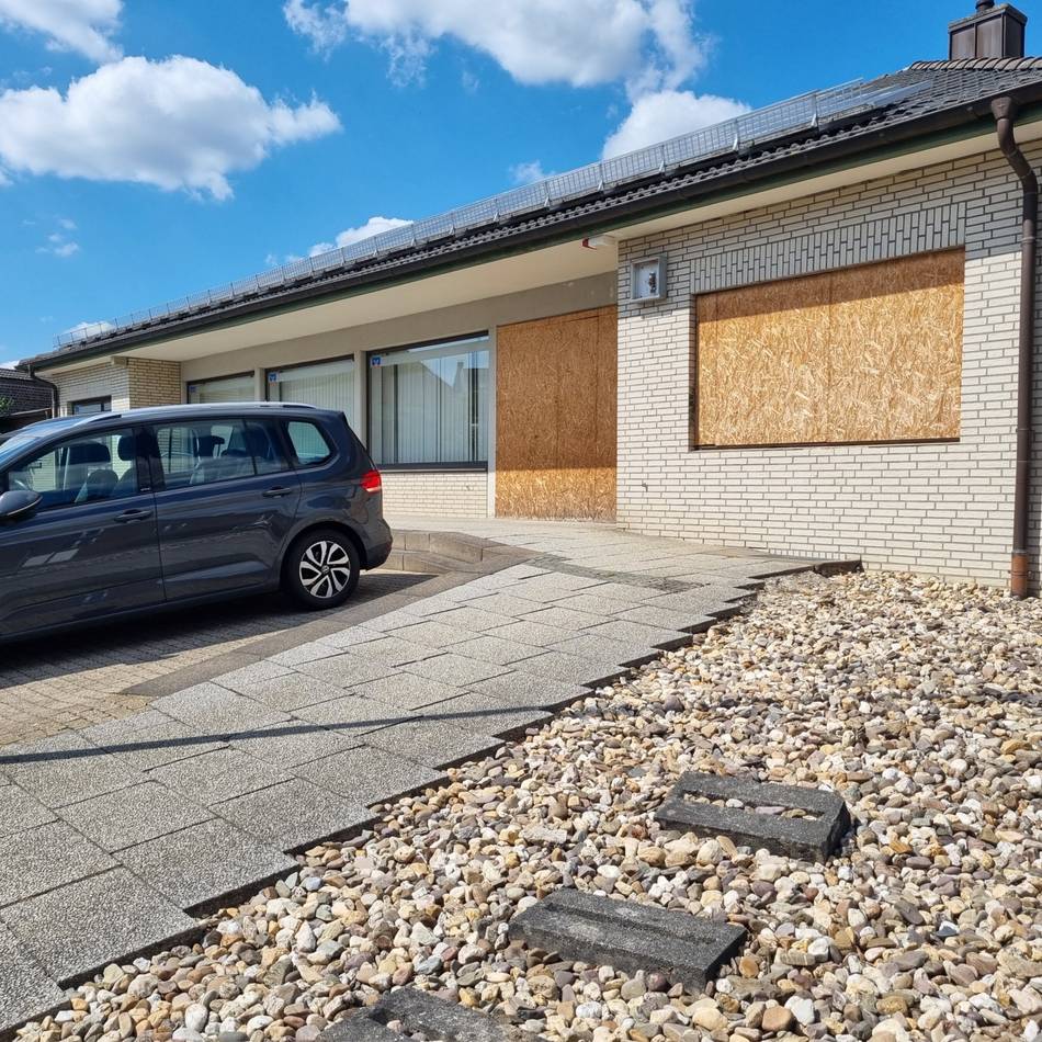 Neubau an der Bismarckstraße: Bankfiliale in Gierath weicht neuem Wohnhaus