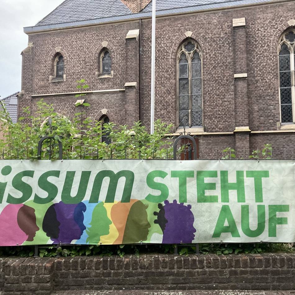 Neubau geplant: Bündnis „Issum steht auf“ ist für Geflüchtetenunterkunft