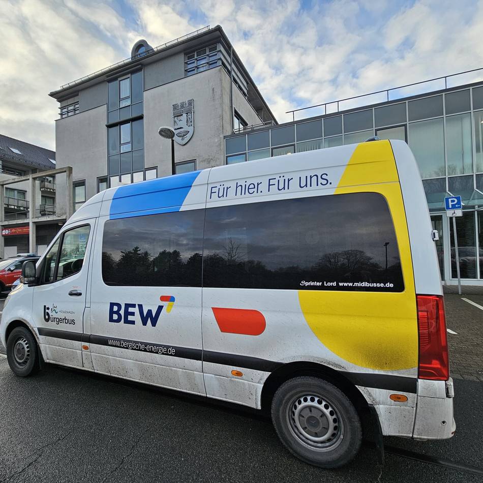 ÖPNV in Hückeswagn: Tiefbauarbeiten für neue Haltestelle des Bürgerbusses