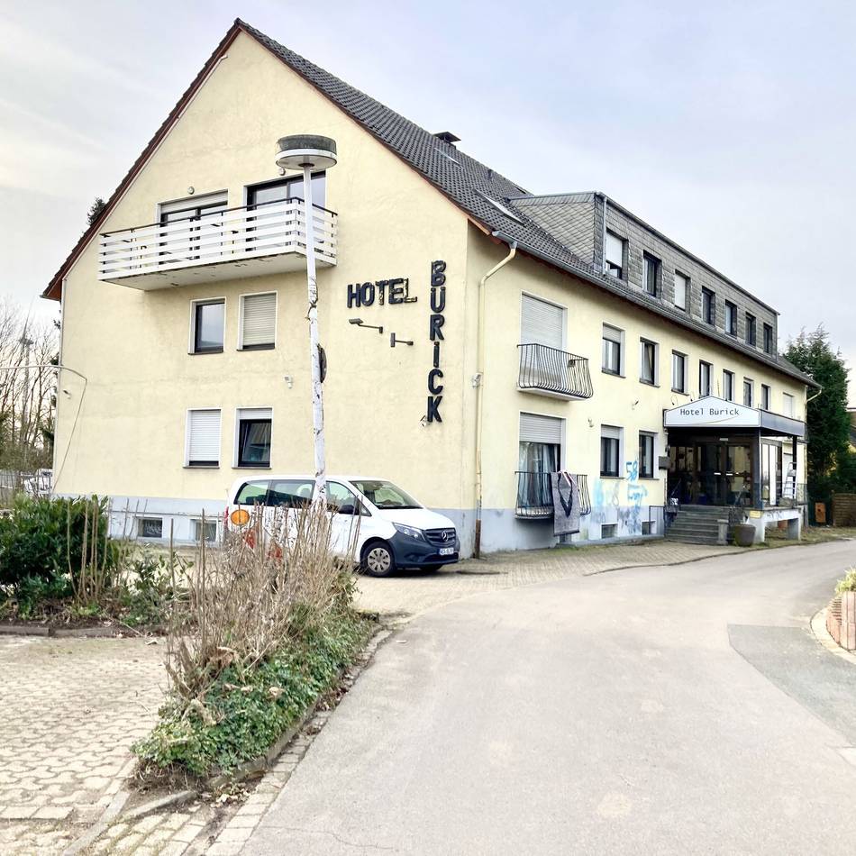 Problemimmobilie in Wesel: Was Investoren mit dem ehemaligen Hotel Bürick vorhaben
