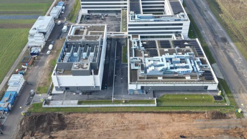 NRW kauft Rechenzentrum in Kaarst: „Verkauf ist nicht von Anfang an geplant gewesen“