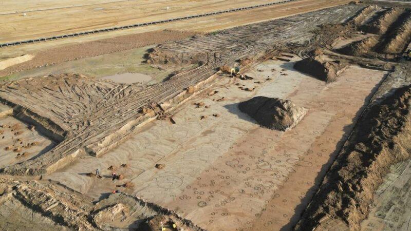 Archäologie am Tagebau: Funde aus Lützerath im Landesmuseum