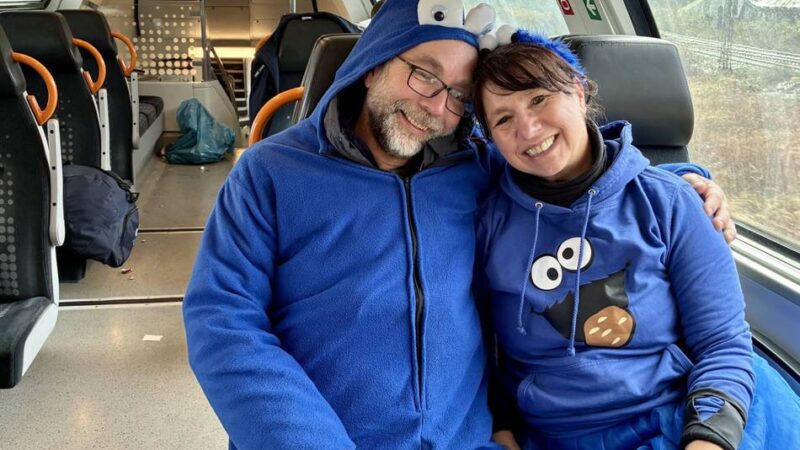 Zwischen zwei Karnevalshochburgen: Von Alaaf zu Helau – Kölner auf geheimer Fahrt nach Düsseldorf