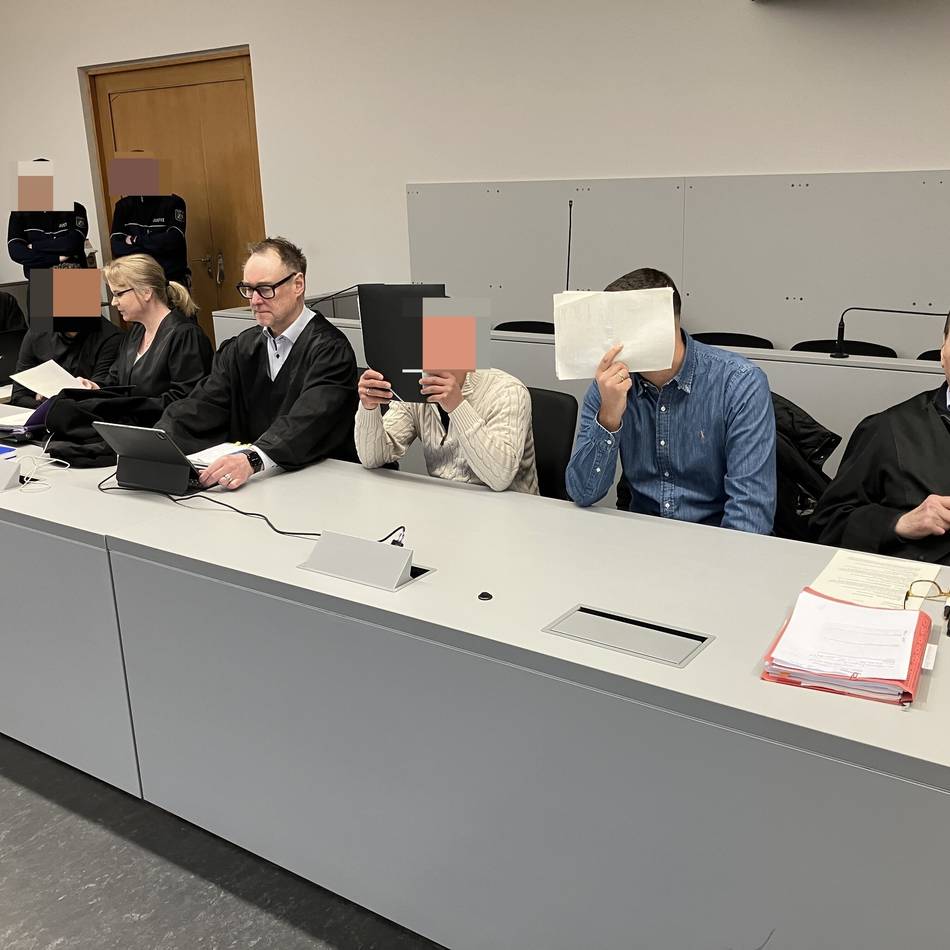 Prozess in Mönchengladbach: Bande falscher Wasserwerker zu mehrjährigen Haftstrafen verurteilt