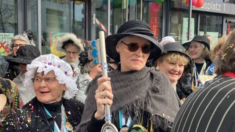 Altweiber in Moers und Umgebung: Närrische Machtübernahme – das passiert bei den Rathausstürmen