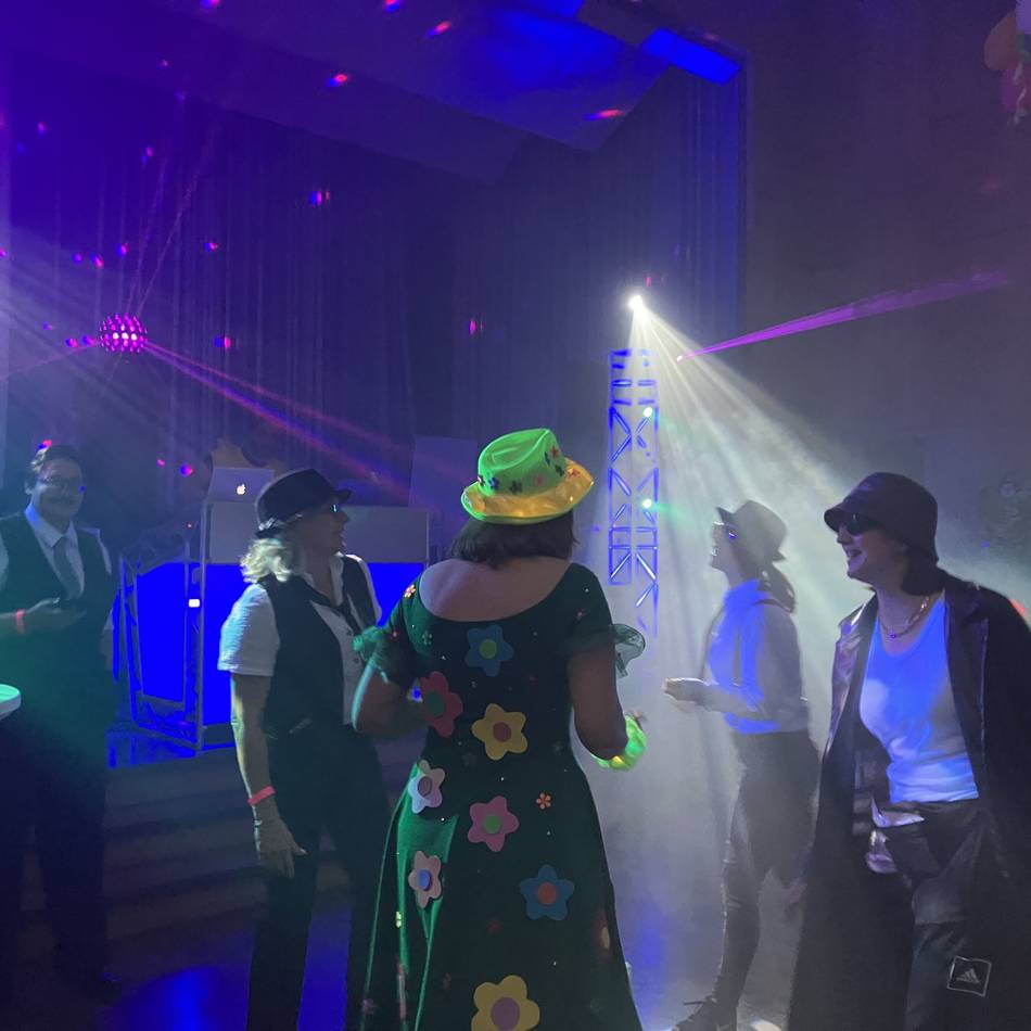 Auch in der öffentlichen Verwaltung darf gefeiert werden: Wie Kreis und Stadt an Karneval öffnen