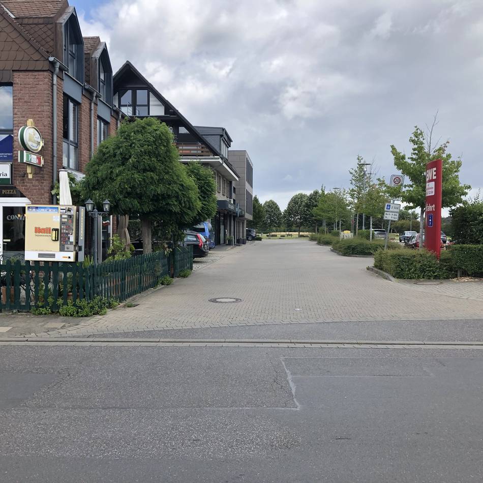 St.-Eustachius-Platz in Vorst: Schwarz-Grün will Verkehr optimieren