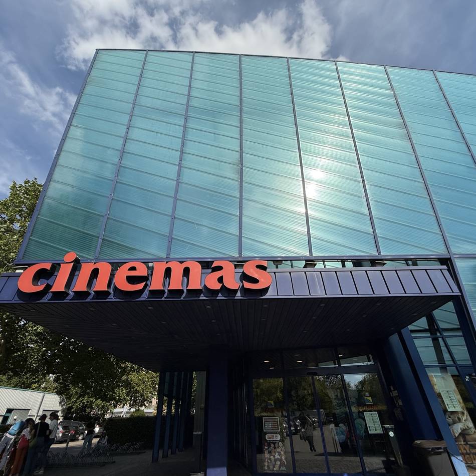 Seniorenkino Kleve: Polizei und Kino verbinden Vortrag mit Komödie