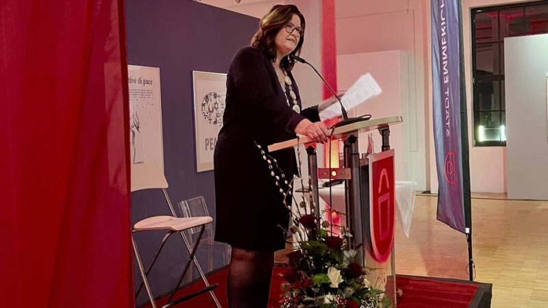 Ab 17. Februar in Emmerich: Bürgermeisterin Claudia Lindlahr bietet Bürgersprechstunde