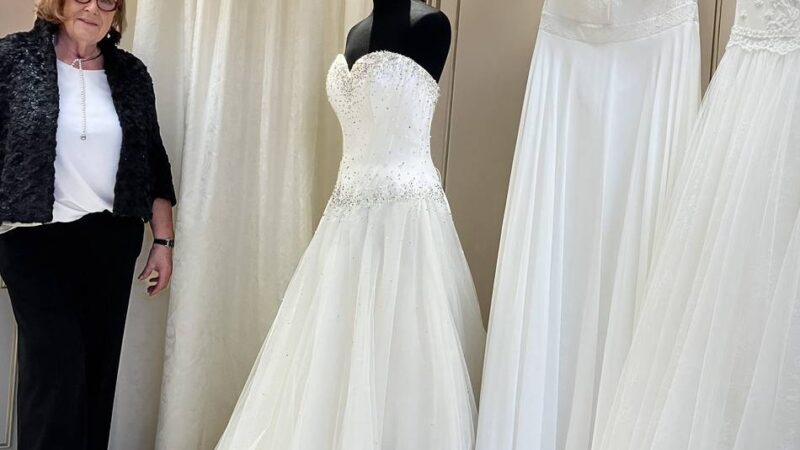 Braut- und Abendmoden Overfeld schließt: 42 Jahre Leidenschaft für den schönsten Tag des Lebens