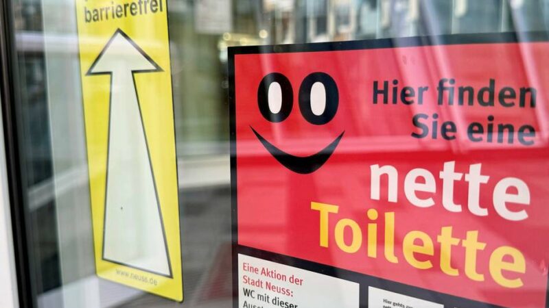 Toiletten-Situation in Neuss: „Kot an den Wänden ist an Karneval keine Seltenheit“