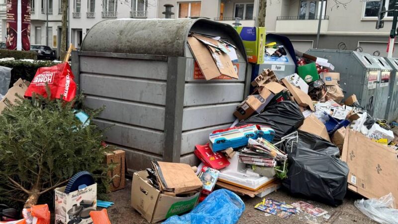 Wilde Müllkippen in Krefeld: Darum ging es beim Sauberkeitsgipfel im Rathaus