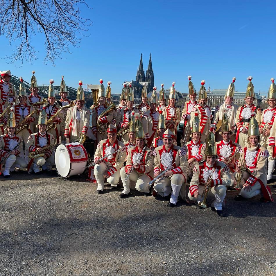 Musikverein Menzelen begleitet Kölner Dreigestirn: Die Freude an der Musik wiegt jeden Schmerz auf