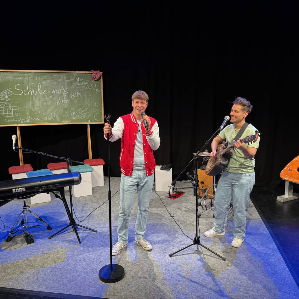 Premiere im Neusser „TaS“: Eddy Schulz sorgt für beste Unterhaltung