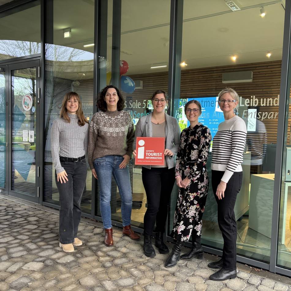 Stadt Kevelaer mit „i-Marke“ ausgezeichnet: Tourismus Information bekam Besuch vom „Mystery Checker“