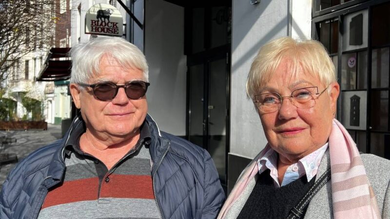 Paare in Düsseldorf: „Seit 53 Jahren machen wir Quatsch zusammen“