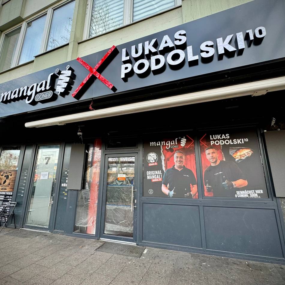 Andere Kette hat bereits neu eröffnet: Lukas Podolskis Döner kommt nach Neuss