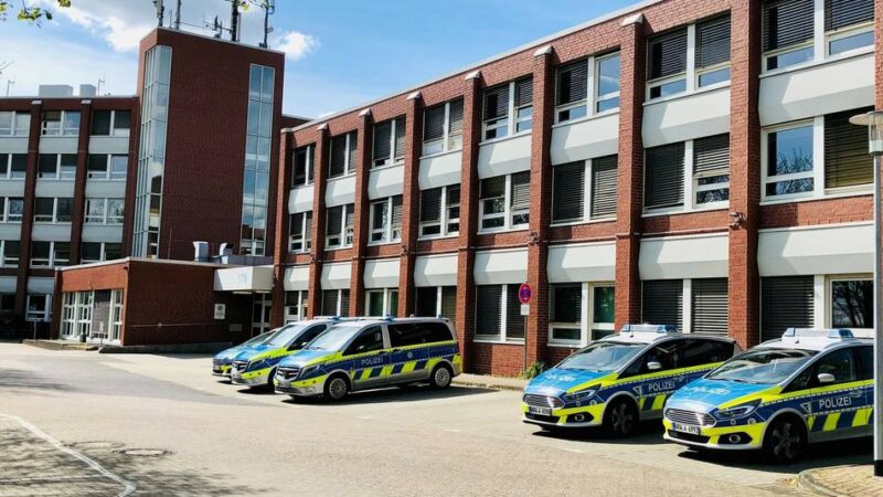 Debatte um „Pilotprojekte“ im Rhein-Kreis : Stärkung der Polizei im „Brennpunkt Neuss“