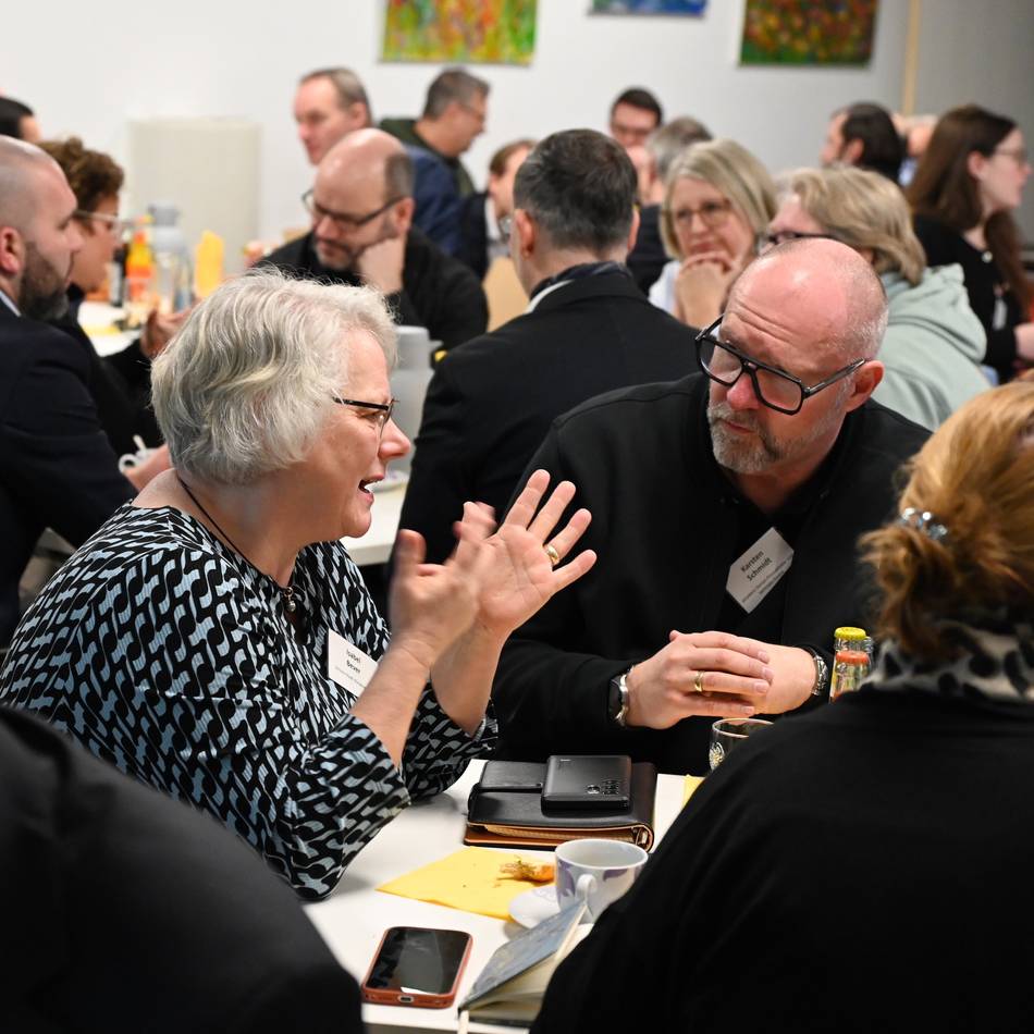 Unternehmerfrühstück der Stadt Hückeswagen: „Die Zukunft entsteht im Dialog“