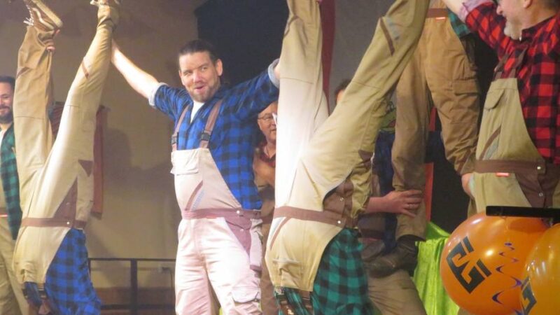 Karneval in Menzelen: Volles Haus bei der ersten Familiensitzung