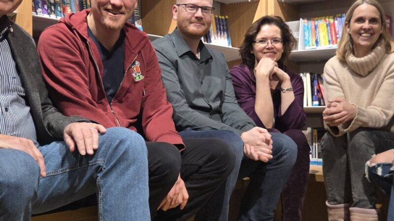 „Wir für Demokratie“ in Langenfeld: Mal- und Schreibwettbewerb zum Thema Demokratie