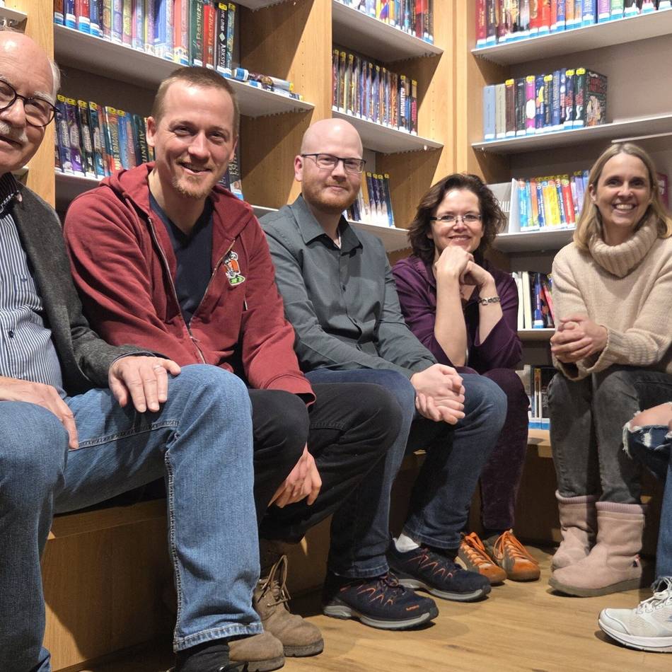 „Wir für Demokratie“ in Langenfeld: Mal- und Schreibwettbewerb zum Thema Demokratie