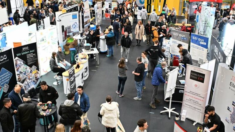 „Jobbörse“ und „Tag der Ausbildung“ in Radevormwald: So klappt es mit dem Einstieg in den Beruf