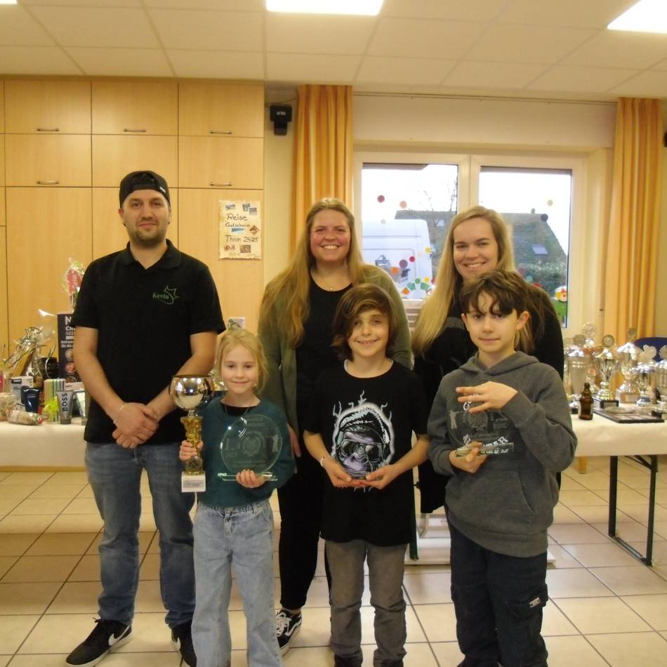 Im Ulrichheim: Millinger Bürgerschützen ehren Vereinsmeister beim Winterfest